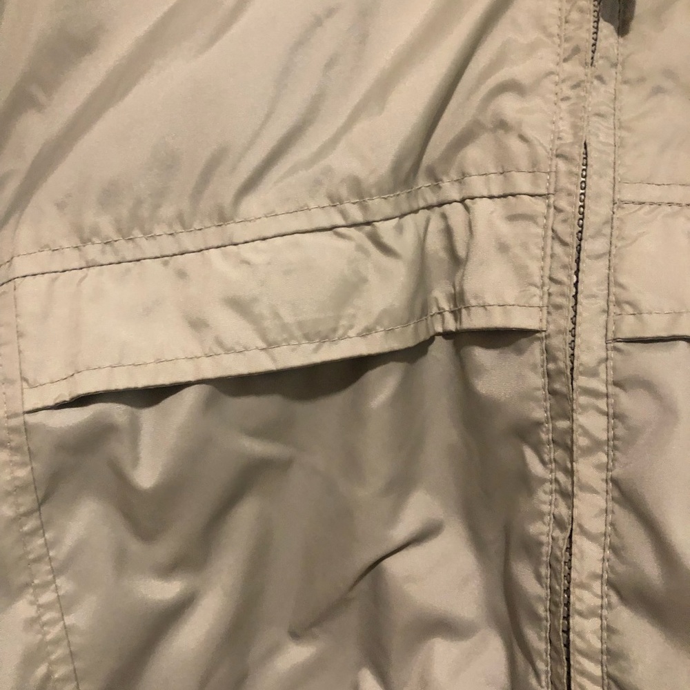 Women’s totes  fall jacket - Picture 5 of 7